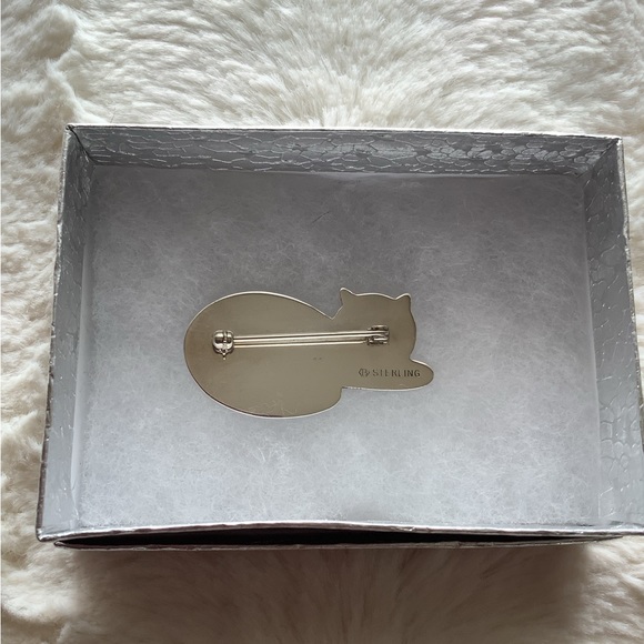 Sterling Silver Cat Brooch by Burkhardt - Picture 2 of 3